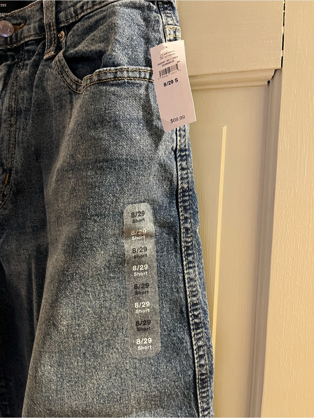 GAP Relaxed Fit Barrel Jeans - Washed Blue - Picture 2 of 4